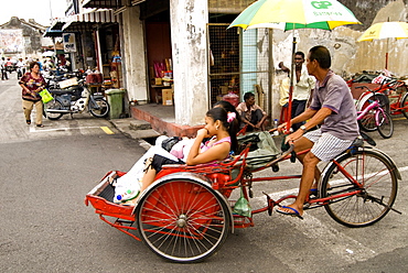 Trishaw, Georgetown, Penang, Malaysia, Southeast Asia, Asia