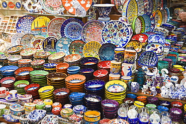 Traditional Turkish decorative pottery for sale, Grand Bazaar (Great Bazaar), Istanbul, Turkey, Europe