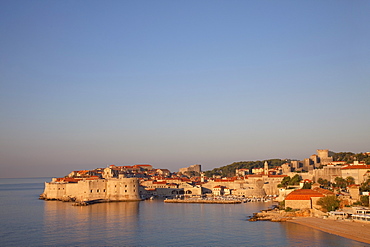 View of Old Town in the early evening, UNESCO World Heritage Site, Dubrovnik, Croatia, Europe