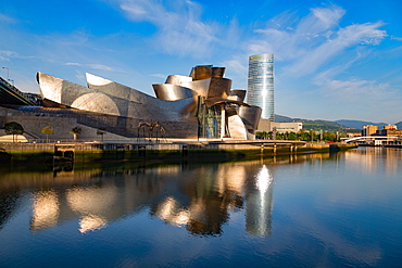 The Guggenheim Museum, designed by Frank Gehry, Bilbao, Biscay (Vizcaya), Basque Country (Euskadi), Spain, Europe