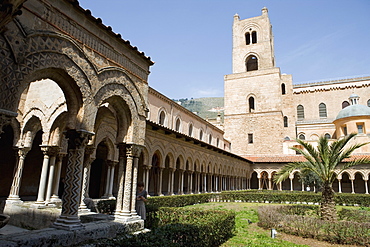 Cloisters, Benedictine Monastery, Cathedral, Monreale, Palermo, Sicily, Italy, Europe