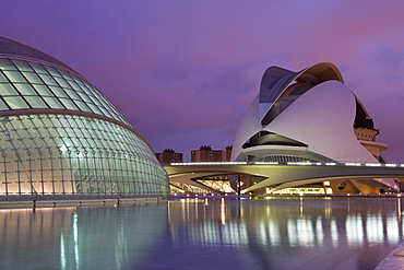 Palau de les Arts, Ciutat de les Arts i de les Ciencies, City of Arts and Sciences, museum, evening, Valencia, Mediterranean, Costa del Azahar, Spain, Europe