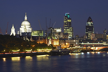 St. Pauls Cathedral and the City of London viewed from Waterloo Bridge, London, England, United Kingdom, Europe