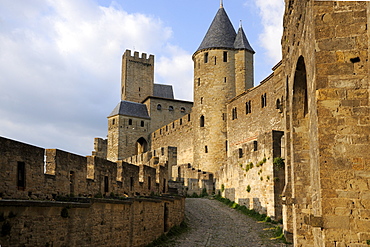 Walled and turreted fortress of La Cite, Carcassonne, UNESCO World Heritage Site, Languedoc, France, Europe