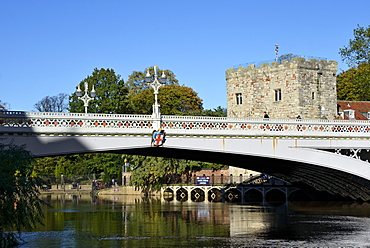 Lamp post on Lendal Bridge, York, Yorkshire, England, United Kingdom, Europe