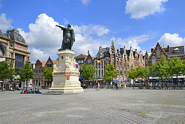 Statue of Jacob van Artevelde, Vrijdagsmarkt Square, Friday Market, Ghent, Flanders, Belgium, Europe