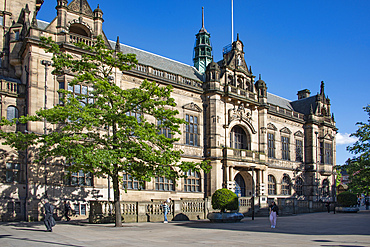 Entrance, Sheffield Town Hall, architect Edward William Mountford, built 1897, Pinstone Street, Heart of the City, Sheffield, Yorkshire, England