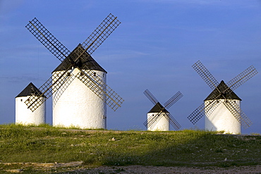 Windmills, Campo de Criptana, La Mancha, Spain, Europe