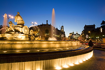 Cibeles fountain, Cibeles Square, Calle de Alcala, at Christmas time, Madrid, Spain, Europe