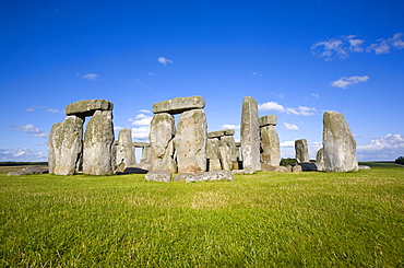 Stonehenge, UNESCO World Heritage Site, Salisbury Plain, Wiltshire, England, United Kingdom, Europe