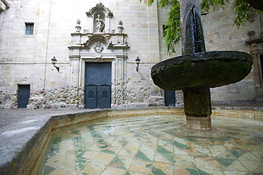 Sant Felip Neri Square, Civil War signs, Gothic Quarter, Barcelona, Catalonia, Spain, Europe