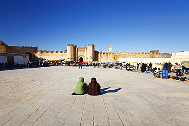 Second hand market outside the Kasba City Gate, Fez, Morocco, North Africa, Africa