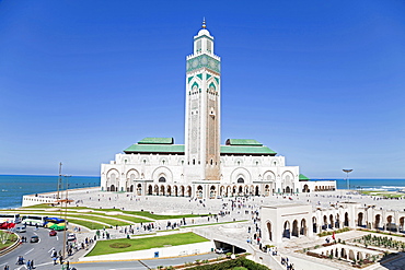 Hassan II Mosque, the third largest mosque in the world, Casablanca, Morocco, North Africa, Africa