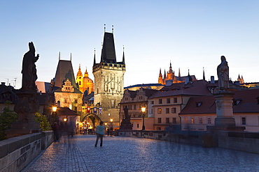 Charles Bridge, UNESCO World Heritage Site, Prague, Czech Republic, Europe