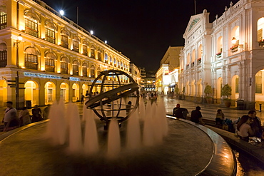 Fountain at night in Largo do Senado square in central Macau, Macau, China, Asia