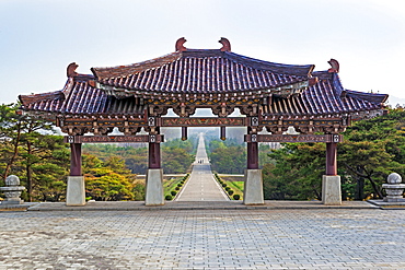 King Tongmyong's Mausoleum, Pyongyang, Democratic People's Republic of Korea (DPRK), North Korea, Asia