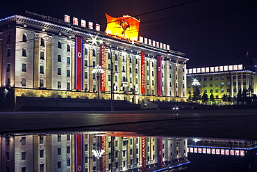 Kim Il Sung Square, illuminated at night, Pyongyang, Democratic People's Republic of Korea (DPRK), North Korea, Asia