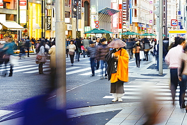 Shinto monk in traditional dress collecting alms (donations), Ginza, Tokyo, Honshu, Japan, Asia 