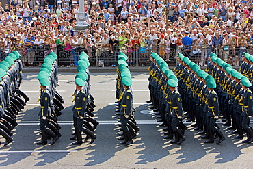 Annual Independence Day parade along Khreshchatyk Street and Maidan Nezalezhnosti (Independence Square), Kiev, Ukraine, Europe