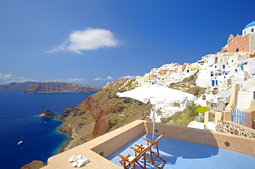 Terrace in Oia, Santorini, Cyclades, Greek Islands, Greece, Europe