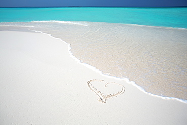 Heart drawn on an empty tropical beach, Maldives, Indian Ocean, Asia