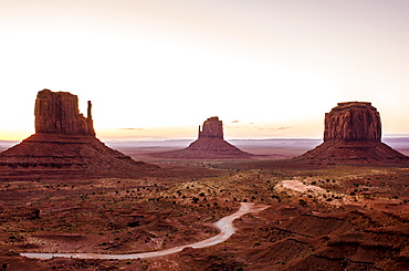 Monument Valley Navajo Tribal Park, Monument Valley, Utah, United States of America, North America