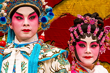 Chinese Opera performers, Ko Shan Theatre, Kowloon, Hong Kong, China, Asia