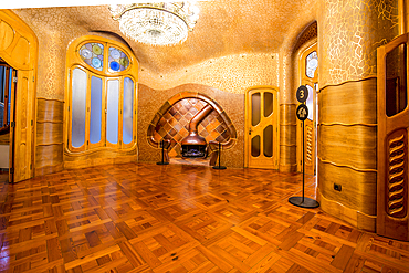 Interior of Casa Batllo, modernism design by Antoni Gaudi, UNESCO World Heritage Site, old town, Barcelona, Catalonia, Spain, Europe