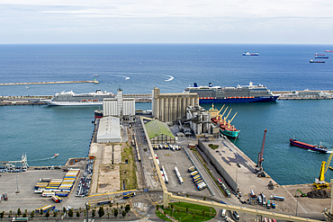 Views of cruise ships in Port of Barcelona from the Montjuic Castle old military fortress on Montjuic Mountain overlooking the city, Barcelona, Catalonia, Spain, Europe