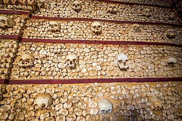 Capela dos Ossos (chapel of bones), Church of the third order of our lady of mount carmel, Igreja da Ordem Terceira de Nossa Senhora do Monte do Carmo, faro, algrave, portugal, Europe.