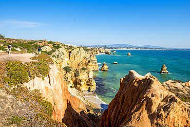 Praia Dona Ana coastline, Ponta da Piedade, Lagos, Algarve, Portugal.