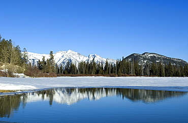 Reflection of Rocky Mountains in Vermilion Lakes in Banff National Park, UNESCO World Heritage Site, Alberta, Canada, North America