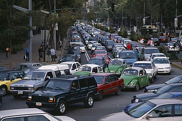 MEXICO  Mexico City Traffic congestion on Paseo de La Reforma  long tailback of cars and taxis.   traffic jam gridlock