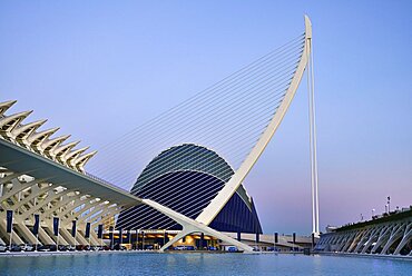 Spain, Valencia Province, Valencia, La Ciudad de las Artes y las Ciencias, City of Arts and Sciences, Principe Felipe Science Museum, El Pont de l'Assut de l'Or Bridge and Agora.