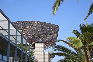 Spain, Catalonia, Barcelona, The Piex d'Or sculpture by Frank Gehry.