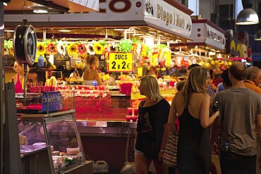 Spain, Catalonia, Barcelona, Interior of La Boqueria market on La Rambla.