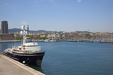 Spain, Catalonia, Barcelona, View across Port de la Pau in the harbour.