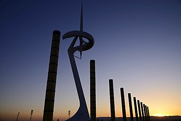 Spain, Catalunya, Barcelona, Montjuic, Torre Calatrava or Torre Telefonica at dusk, Communications Tower completed in 1992 for the Olympic Games.