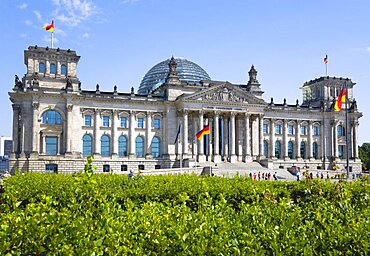 Germany, Berlin, Mitte, The Reichstag building in Tiergarten.