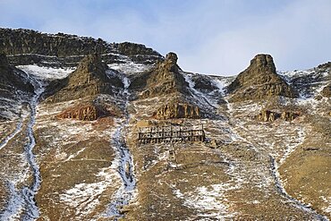 Norway, Svalbard, Longyearbyen,Valley side, Old coal mine and cable way.