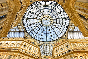Italy, Lombardy, Milan. Galleria Vittorio Emanuele, Looking upwards towards the dome.