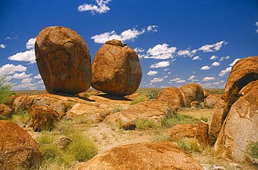 AUSTRALIA Northern Territory Devils Marbles N. P. Huge balancing sandstone boulders.