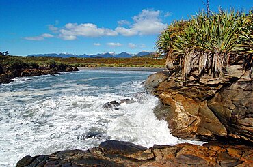 NEW ZEALAND SOUTH ISLAND CHARLESTON CONSTANT BAY   CHARLESTON  ON THE WEST COAST OF NEW ZEALANDS SOUTH ISLAND LOOKING EAST TOWARDS THE PAPAROA NATIONAL PARK AND ST ARNAUD MOUNTAIN RANGE. Antipodean Oceania Scenic