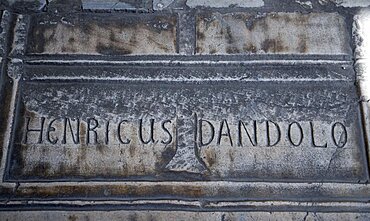 Sultanahmet Haghia Sophia tomb of Enrico Dandolo the 41st Doge of Venice who sacked Constantinople in the 4th Crusade after being blinded by the Byzantines when he was ambassador there, Istanbul, Turkey