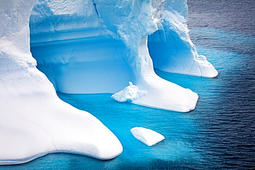 Detail of an Antarctic Iceberg drifting off the Antarctic Peninsula coast, Antarctica, Polar Regions