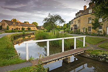 Cottages in the picturesque Cotswolds village of Lower Slaughter, Gloucestershire, The Cotswolds, England, United Kingdom, Europe