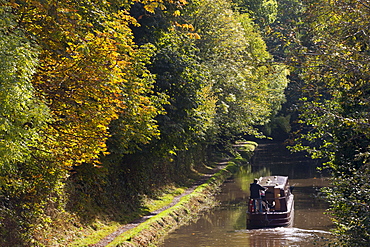 Narrowboat cruising on the Monmouthshire and Brecon Canal, Llangattock, Brecon Beacons National Park, Powys, Wales, United Kingdom, Europe