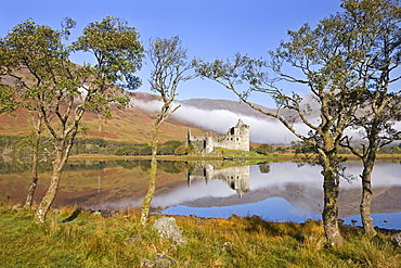 Ruins of Kilchurn Castle on Loch Awe, Argyll and Bute, Scotland, United Kingdom, Europe