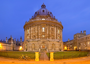 The Radcliffe Camera at twilight, Oxford, Oxfordshire, England, United Kingdom, Europe