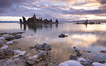 Sunrise above the tufa towers on Mono Lake, California, United States of America, North America